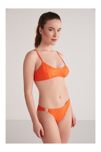 Kom Niema Bikini