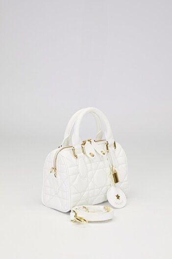 Levidor White Lock Accessory Detailed Handbag