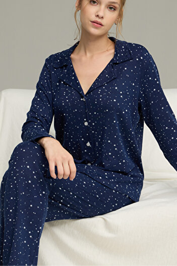 Siyah İnci Navy Blue Star Patterned Shirt Collar Buttoned Milan Knitted Pajamas Suit25224026