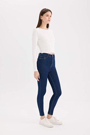 DeFacto Jegging Yüksek Bel Bilek Boy Dar Paça Basic Düz Jean Pantolon B7498ax24au