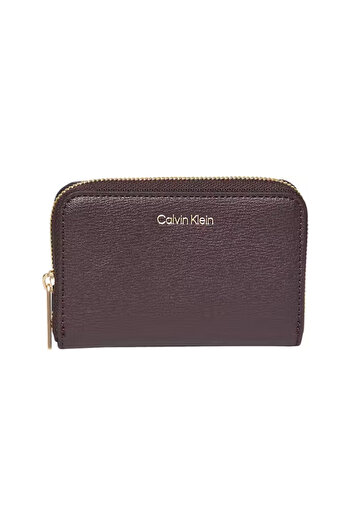 Calvin Klein Kadın Yaldızlı Logolu Fermuarlı Cüzdan - Mürdüm