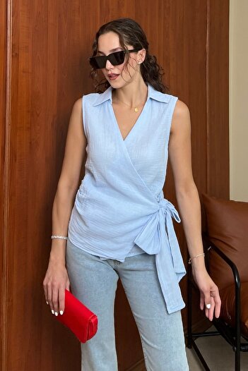 Butik Modana Sıfır Kollu Müslin Bluz