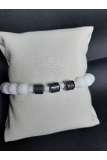 MRYart White Glass Beads and Metallic Smoked Onyx Stone Bracelet