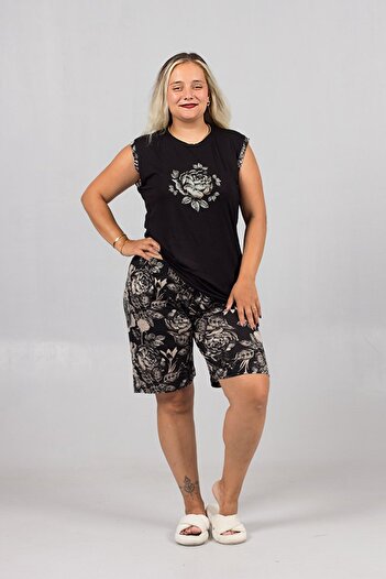 Truva XXL Comfort Plus Size Black Pajamas and Patterned Shorts Set