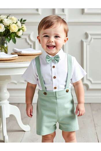 OEM Short-sleeve T-shirt with bow tie and shorts with suspenders