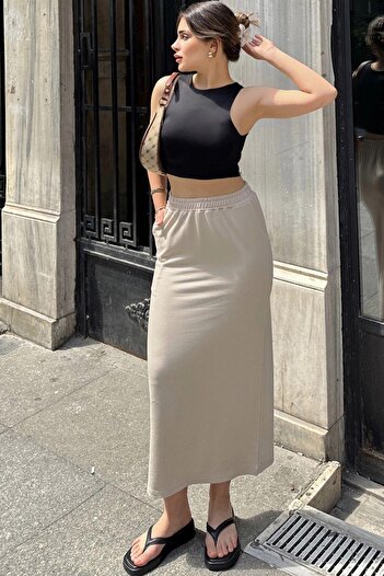 NEW LAVİVA Beige Women's Skirt - Elastic Waist, Comfortable Fit, with Pockets