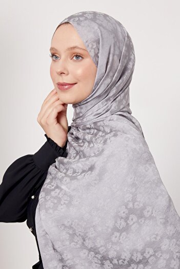Levidor Gray Leopard Pattern Italian Jacquard Shawl