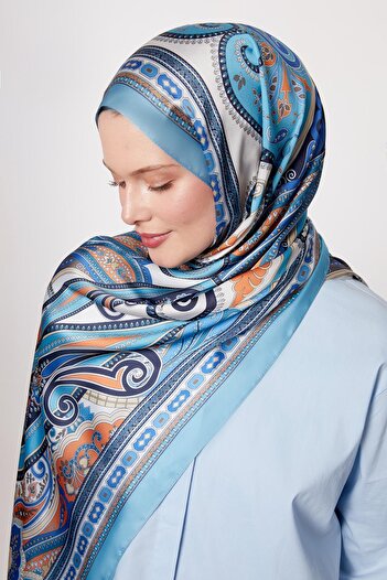 Levidor Turquoise Edge Geometric Pattern Indian Silk Shawl