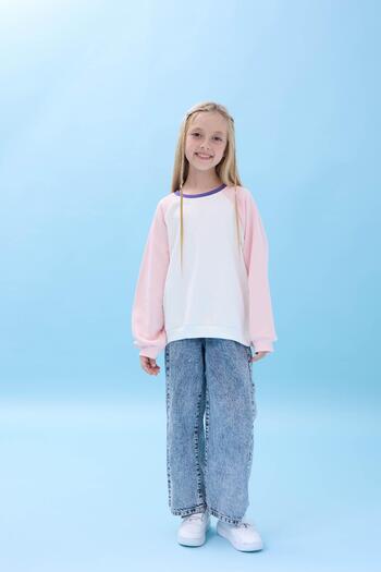 Perendi Girl's Crew Neck Colorful Basic Oversize Seasonal Nursery Sweatshirt - Ecru/Pink
