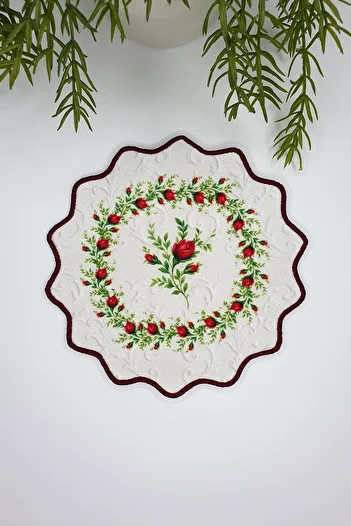 decofav Red Elegant Rose Patterned Embroidery Edge Fabric Cocktail Napkin 1 Piece