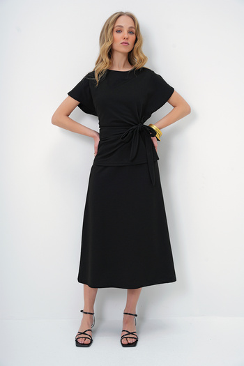 Trend Alaçatı Stili Women's Crew Neck Drape Detailed Blouse and Flared Skirt Suit Dark Black Alc-X13479