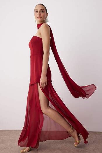 Trendyol Collection Red Shawl Detailed Woven Maxi Evening & Homecoming Dress Tprss25Ae00188