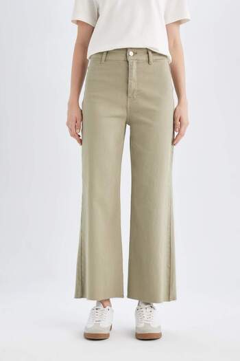 DeFacto High Waist Cut Leg Crop Jeans - D2966AX24HS