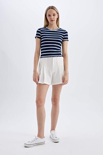 DeFacto Regular Fit High Waist Pleated Shorts D0963Ax24Sm
