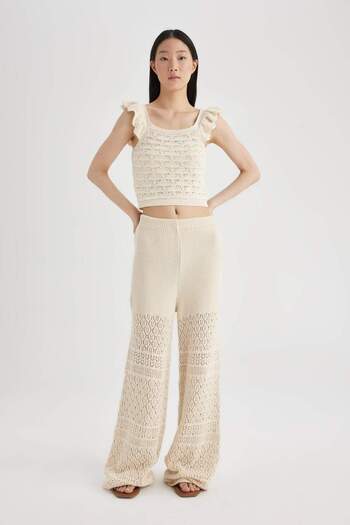 DeFacto Crop Square Neck Openwork Knitwear Undershirt C8637Ax24Sm