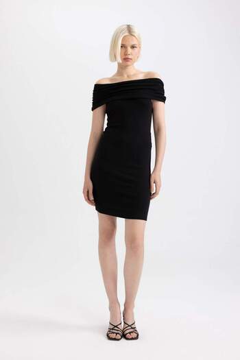 DeFacto Bodycon Vücudu Saran Omuzu Açık Fitilli Kaşkorse Uzun Kollu Mini Elbise D1171AX24SM