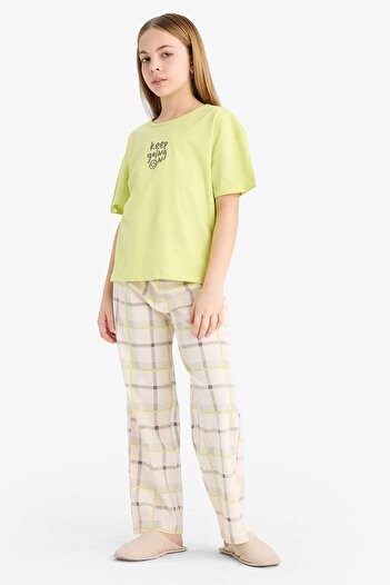 DeFacto Girls' Pajamas Set Crew Neck Printed Short Sleeve Top with Checkered Long Bottom C1954A824Sp