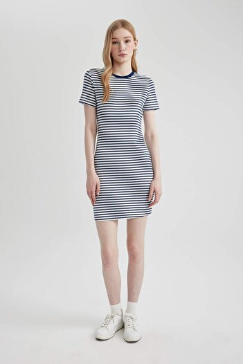 DeFacto Bodycon Vücudu Saran Bisiklet Yaka Çizgili Fitilli Kaşkorse Kısa Kollu Mini Elbise C1733AX24SP