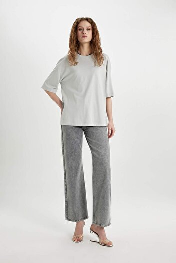 DeFacto Oversize bavlněné tričko Crew Neck Oversize – krátký rukáv, široký střih C0099Ax24Sm