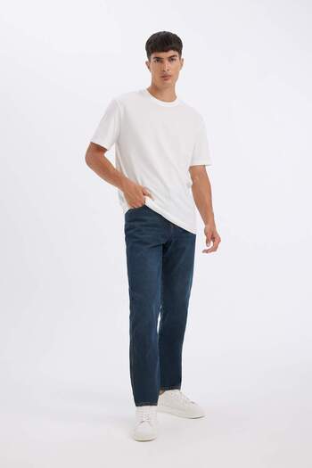 DeFacto Straight Fit Normal Kalıp Normal Bel Boru Paça Jean Pantolon B5786AX24SP