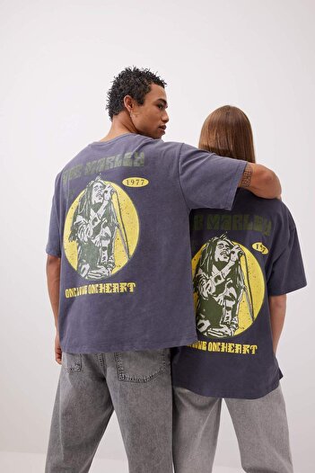 DeFacto Unisex Oversize Fit Crew Neck Back Printed Short Sleeve T-Shirt C5038ax24sm