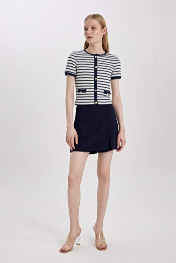 DeFacto Regular Waist Slit Shorts Skirt C1860Ax24Sp