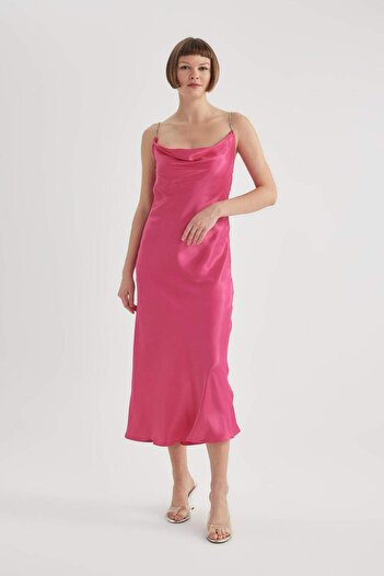 DeFacto Bodycon Bisiklet Yaka Kısa Kollu Saten Midi Elbise B7674AX23CW