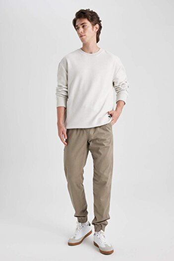 DeFacto Regular Fit Crew Neck Waffle Sweatshirt A5802Ax23Au