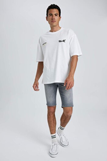 DeFacto Super Skinny Fit Extra Tight Fit Regular Waist Extra Tight Leg Bermuda Shorts A6429Ax23Sm