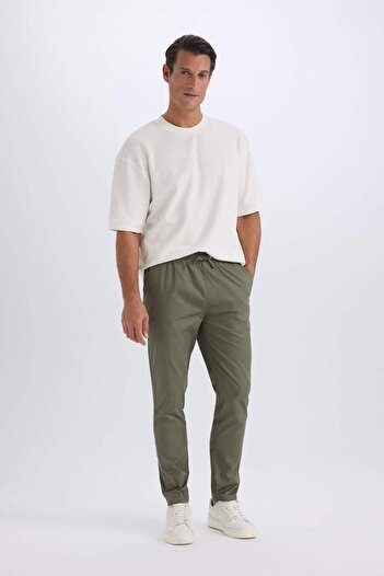 DeFacto Yazlık Jogger Chino Pantolon Beli Bağcıklı Cepli Düz Paça Z9933AZ23SP