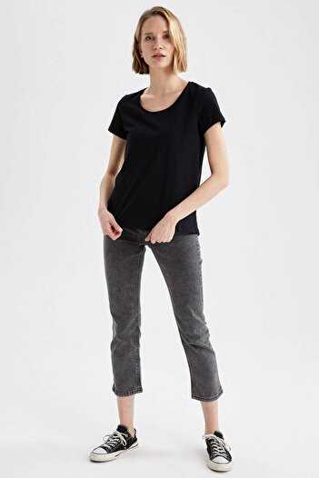 DeFacto Regular Fit Crew Neck Short Sleeve 100% Cotton T-Shirt