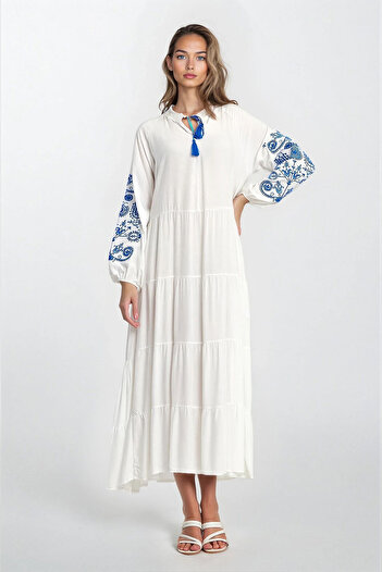 VAGGON Women's White Embroidered Judge Collar Lace-Up Plus Size Dress with Elasticated Sleeves Vs00335