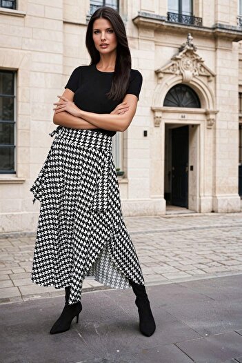 NEW LAVİVA Black and White Houndstooth Print, Asymmetrical Cut, Long Skirt