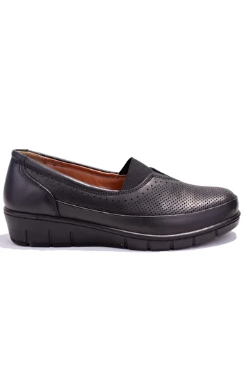 Polaris 105071 5 Point Orthopedic Daily Black Women's Leather Shoes
