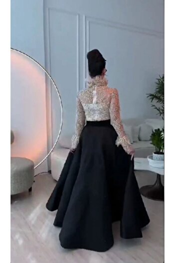 MEZON FASHION Evening dress with elegant neckline