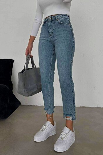 FashionForYou Blugi slimfit Colombo maro, cu perforații în partea de jos a piciorului, talie înaltă
