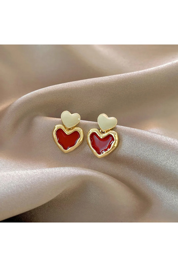 lor Small Earrings with Heart Design