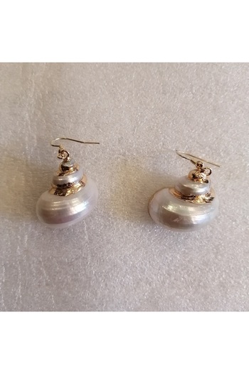 Butik Tülin Women's Authentic Handmade Natural Sea Shell Snail White Gold Foil Earrings 4.5X1.7Cm