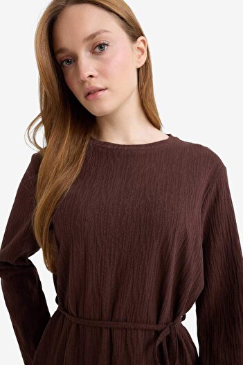 DeFacto Regular Fit Bisiklet Yaka Beli Bağlamalı Uzun Kollu Tunik F5369AX25AU