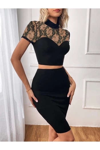 Butik Women's Short Sleeve Semi-Turtleneck Lace Strapless Imported Crepe Crop Blouse and Skirt Double Set