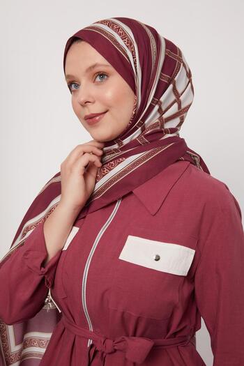 Levidor Cherry Leaf Pattern Love Shawl