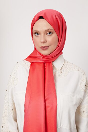 Levidor Pomegranate Flower Silk Shawl