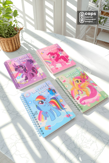 caps anlarınızı paylaştığınız ortağınız 4 bucăți caiet drăguț cu tematică My Little Pony cu figurine elastice - 127 x 148 mm 140 de coli