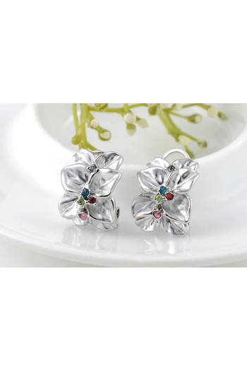 Eva Grace Kehlani earrings, silver with multi-colored stones, leaf-shaped, made of plated stainless steel