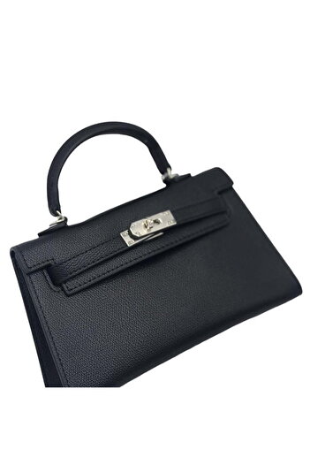 Generic Women's black handbag and shoulder bag with strap