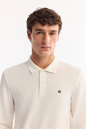 Avva Men's Ecru Polo Neck Plain Long Sleeve T-Shirt B001080