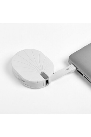 Lexon External Battery Charger Bali 10,000mAh built-in USB and USB-C cables white