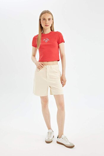 DeFacto Coool Regular Fit Normal Bel Kısa Paça Gabardin Şort D0964AX24SM