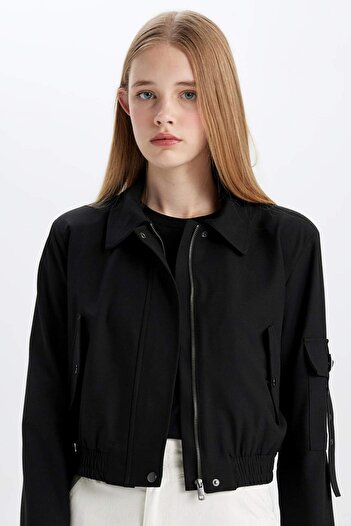 DeFacto Shirt Collar Basic Plain Zipper Bomber Jacket with Snap Pockets C4542Ax24Sp