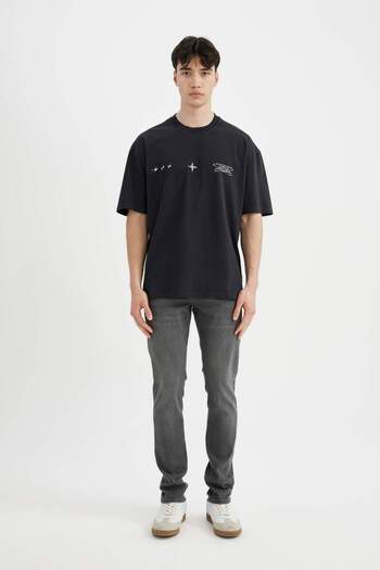 DeFacto Oversize Fit Crew λαιμόκοψη εμπριμέ κοντομάνικο μπλουζάκι C7161AX24SM